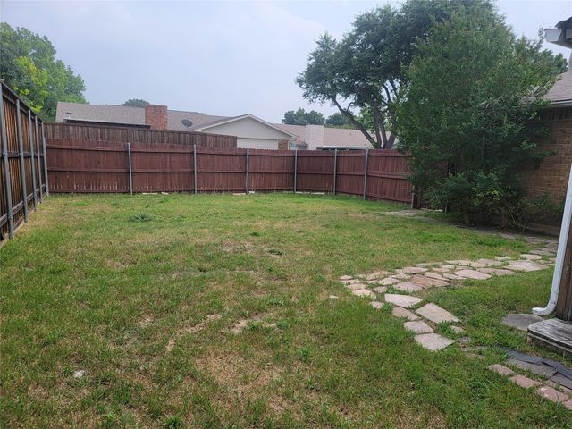 419 Woodhurst Drive, Coppell, TX 75019