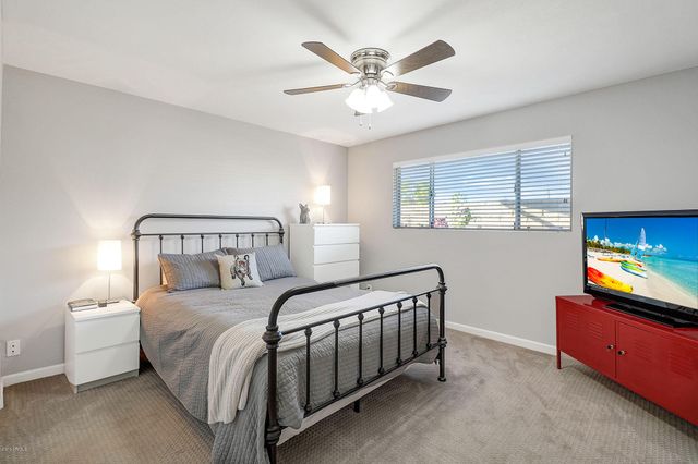 3635 E Turney Avenue Apt 14, Phoenix, AZ 85018