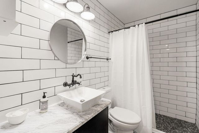 3635 E Turney Avenue Apt 14, Phoenix, AZ 85018