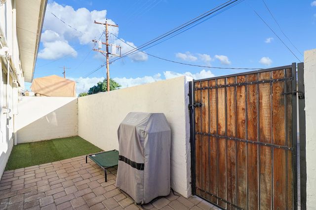 3635 E Turney Avenue Apt 14, Phoenix, AZ 85018