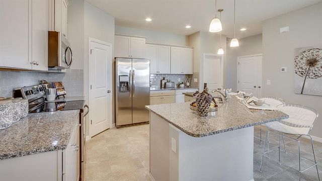 4749 NW 39TH STREET ROAD, Ocala, FL 34482
