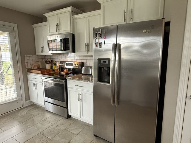 607 Hollow Crst, Clarksville, TN 37042