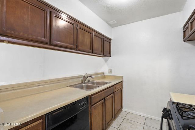 3208 ISLA MORADA Drive, El Paso, TX 79925
