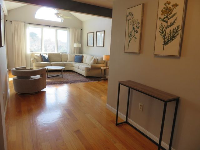 155 Kendrick Ave 502, Quincy, MA 02169