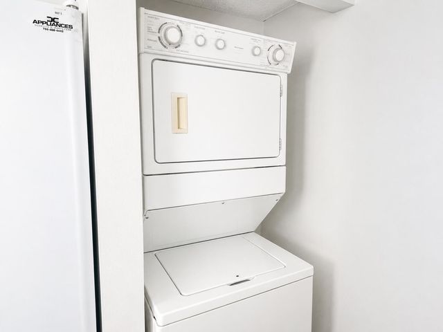 180 Riviera Circle 30-5, Weston, FL 33326
