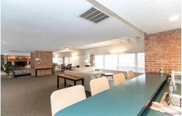 2126 Pauline Boulevard 303, Ann Arbor, MI 48103