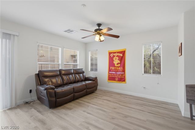1158 Paradise River Road, Henderson, NV 89002