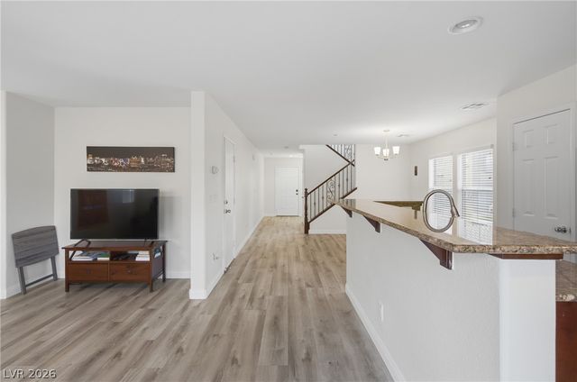 1158 Paradise River Road, Henderson, NV 89002