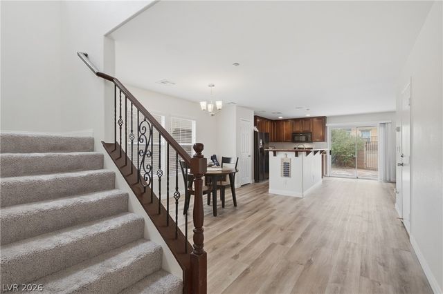 1158 Paradise River Road, Henderson, NV 89002
