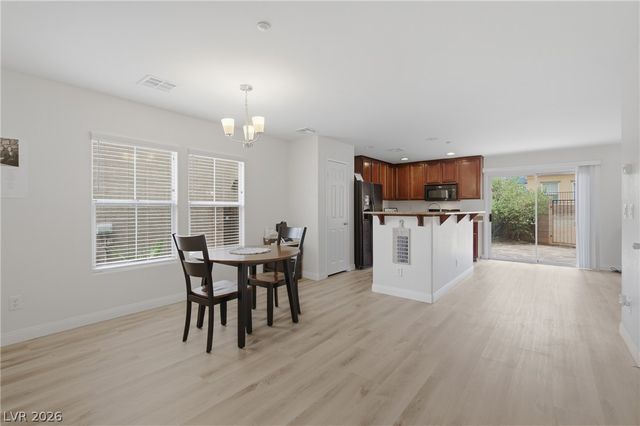 1158 Paradise River Road, Henderson, NV 89002