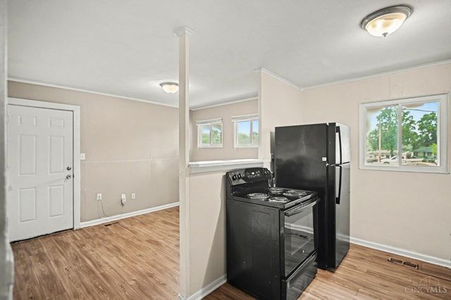 2697 Topeka Street, Colerain Twp, OH 45231