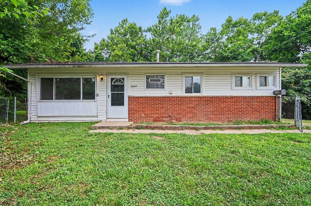 2697 Topeka Street, Colerain Twp, OH 45231