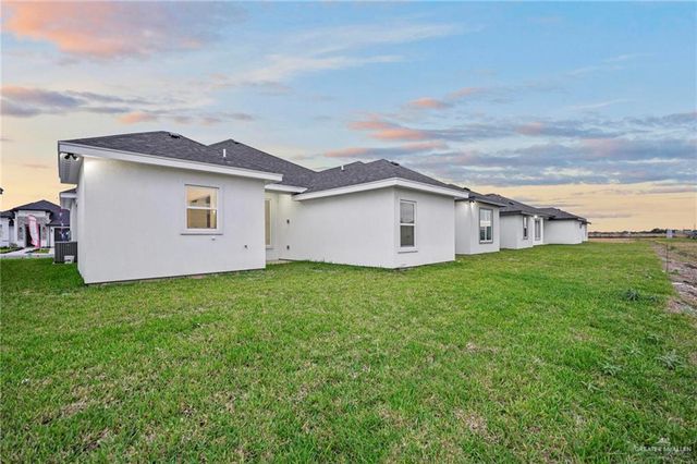 2732 E Conroe Road, Edinburg, TX 78542