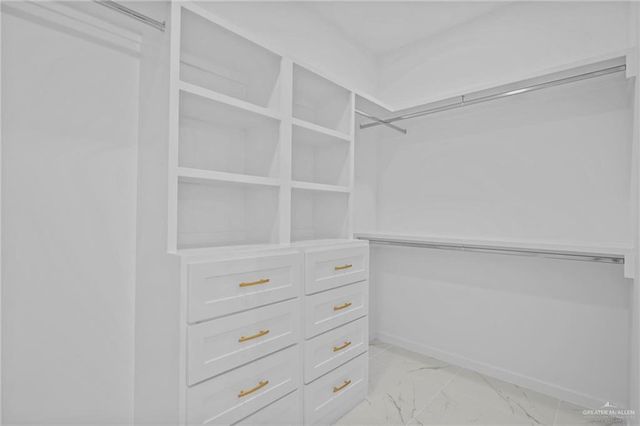 2732 E Conroe Road, Edinburg, TX 78542