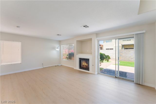 8872 Chapman Point, Las Vegas, NV 89129