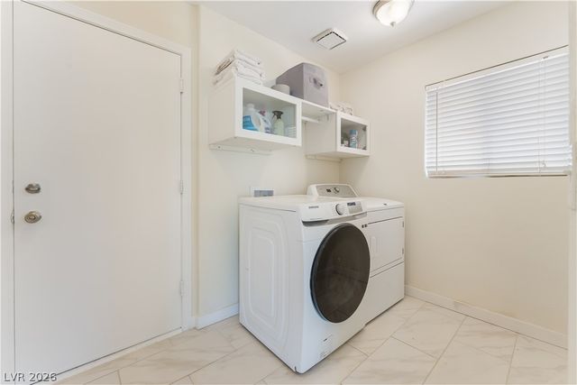 8872 Chapman Point, Las Vegas, NV 89129
