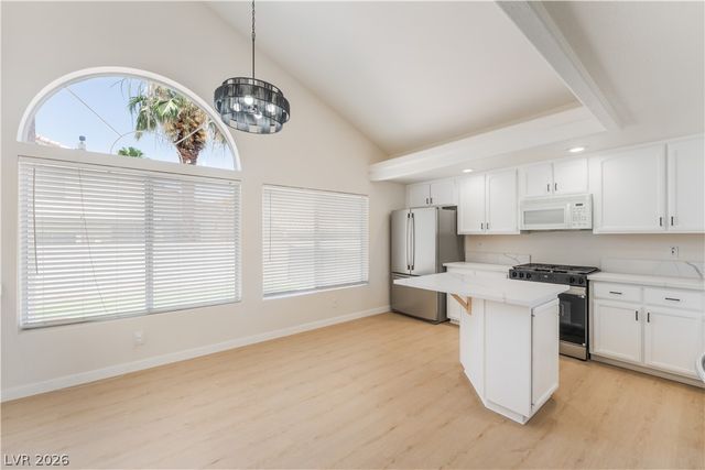 8872 Chapman Point, Las Vegas, NV 89129
