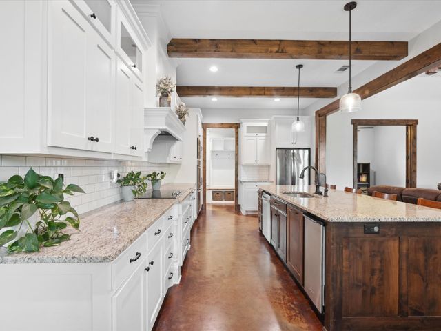 3628 S Fm 1655, Chico, TX 76431