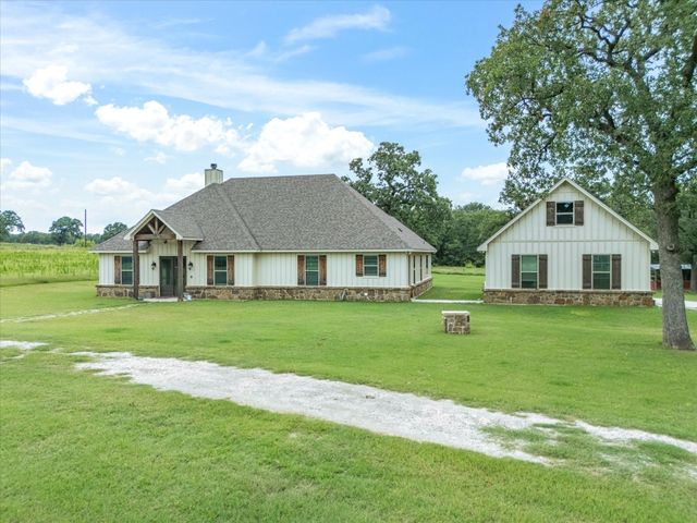 3628 S Fm 1655, Chico, TX 76431