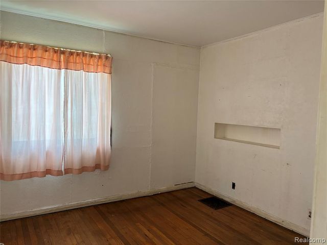 2257 Lodge Road, Flint, MI 48532