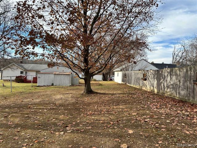 2257 Lodge Road, Flint, MI 48532