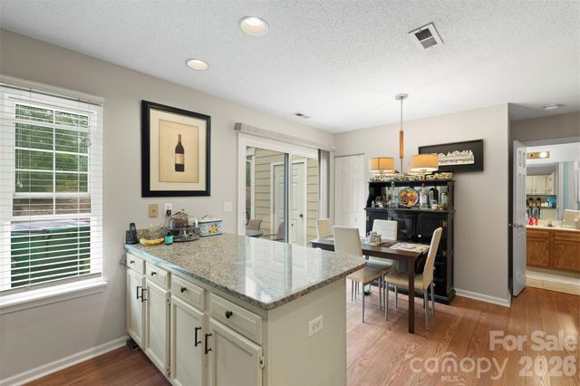 9005 Four Mile Creek Road, Charlotte, NC 28277