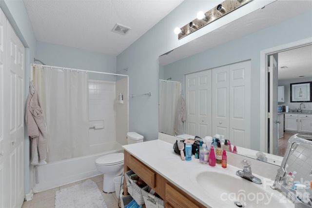 9005 Four Mile Creek Road, Charlotte, NC 28277