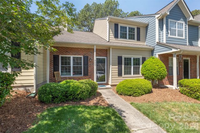 9005 Four Mile Creek Road, Charlotte, NC 28277