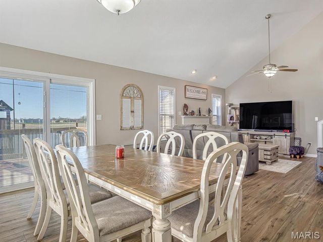 30 Black Wolf Run, Highland, IL 62249