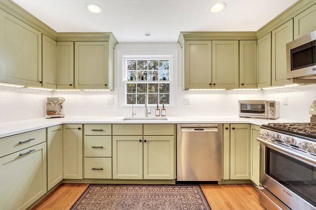 34 Academy Street, Arlington, MA 02476