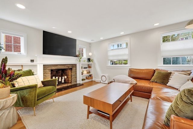 34 Academy Street, Arlington, MA 02476