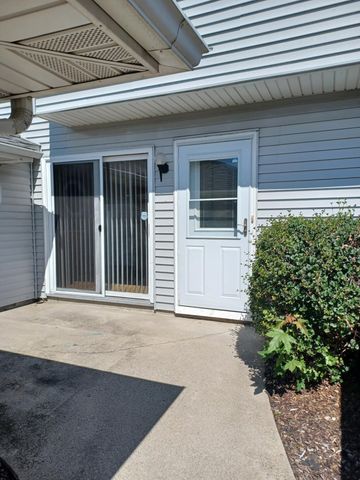 2586 Brookwood Drive, Crown Point, IN 46307