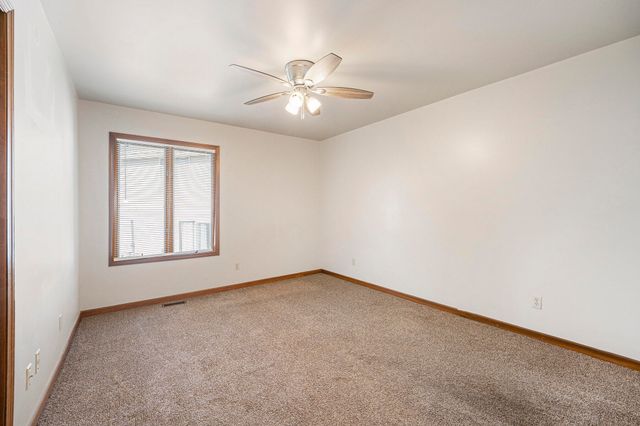 2586 Brookwood Drive, Crown Point, IN 46307