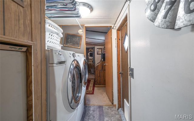 18763 State Route B, St James, MO 65559