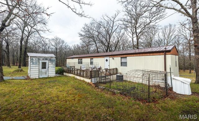 18763 State Route B, St James, MO 65559