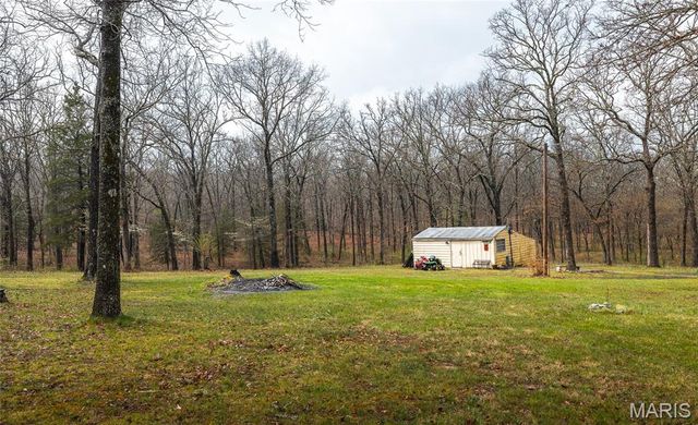 18763 State Route B, St James, MO 65559