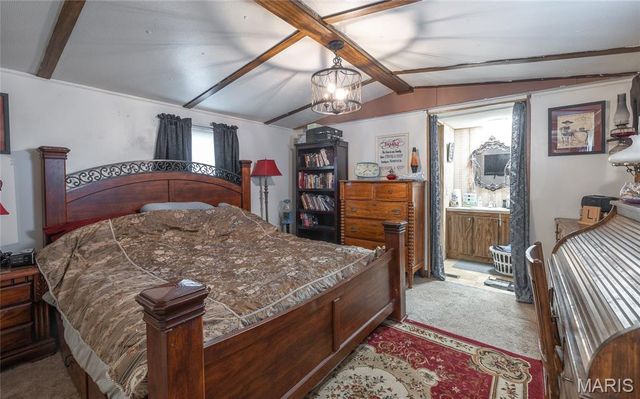 18763 State Route B, St James, MO 65559