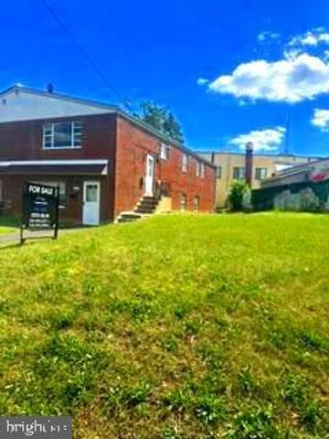 2110 STRAHLE ST, Philadelphia, PA 19152