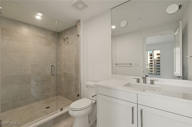 4142 Bay Beach LN 806, Fort Myers Beach, FL 33931