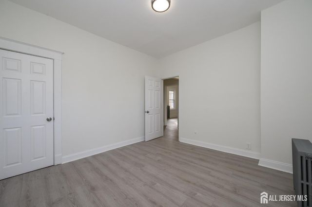 377 Delavan Street 2, New Brunswick, NJ 08901