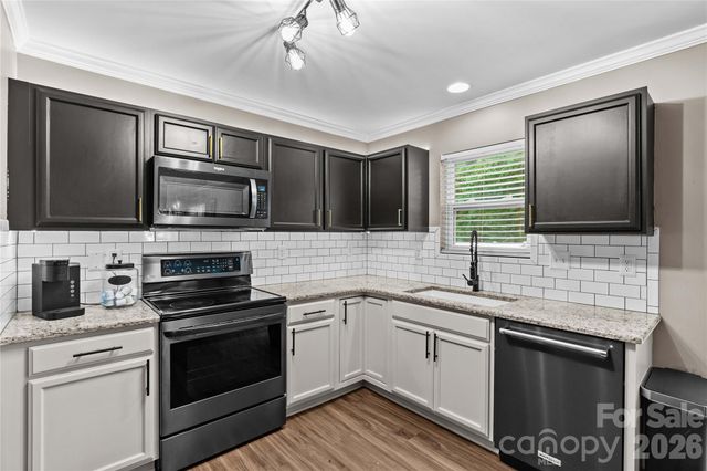 218 Valerie Drive, Lincolnton, NC 28092