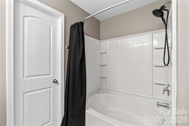 218 Valerie Drive, Lincolnton, NC 28092
