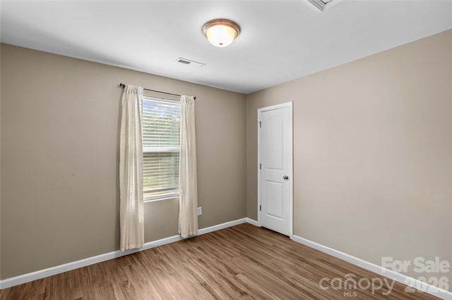 218 Valerie Drive, Lincolnton, NC 28092