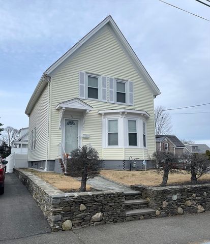 73 Lowell St, Brockton, MA 02301