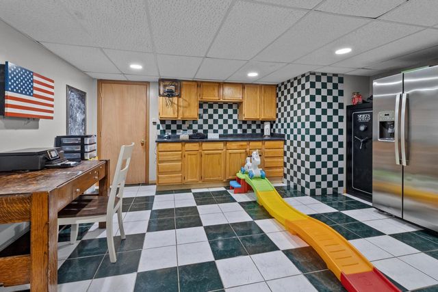 7965 Summit DRIVE, Delavan, WI 53115