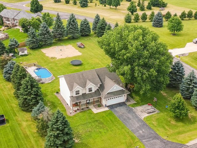 7965 Summit DRIVE, Delavan, WI 53115