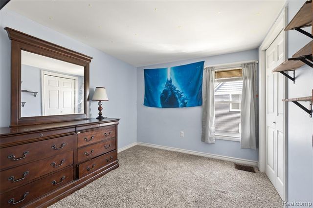 346 Sycamore Street, Wyandotte, MI 48192