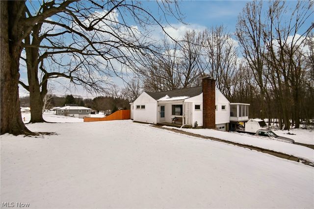 3218 Pickle Road, Akron, OH 44312