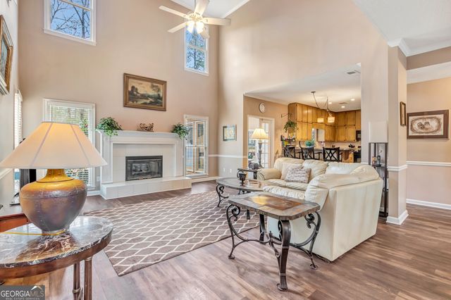 333 Kensington Drive, Peachtree City, GA 30269