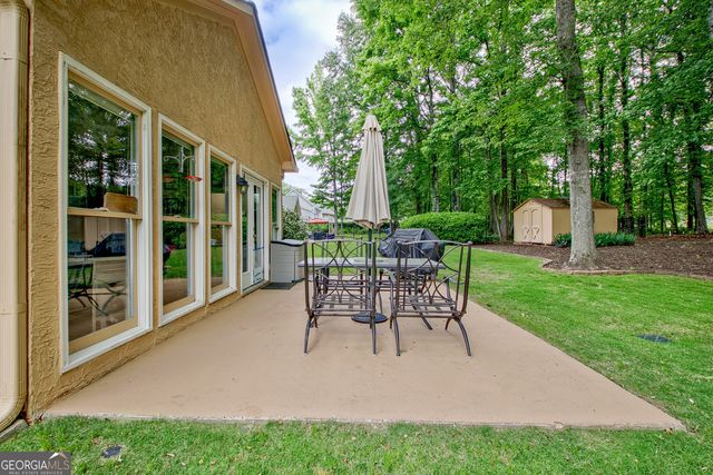 333 Kensington Drive, Peachtree City, GA 30269